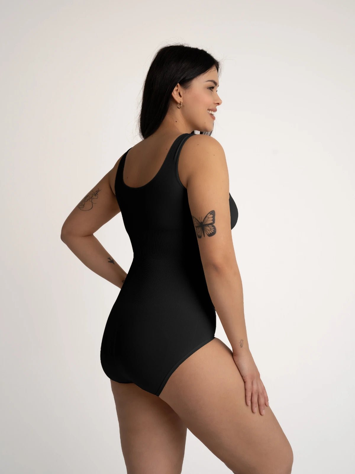 Sculpting Round Neck Bodysuit - Luxmery